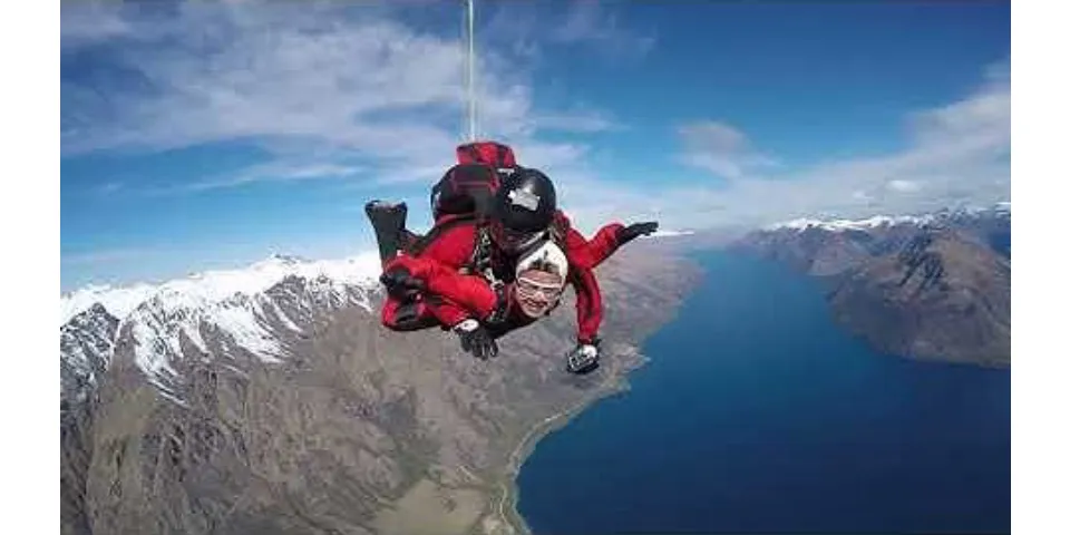 How long does it take to fall from 15,000 feet