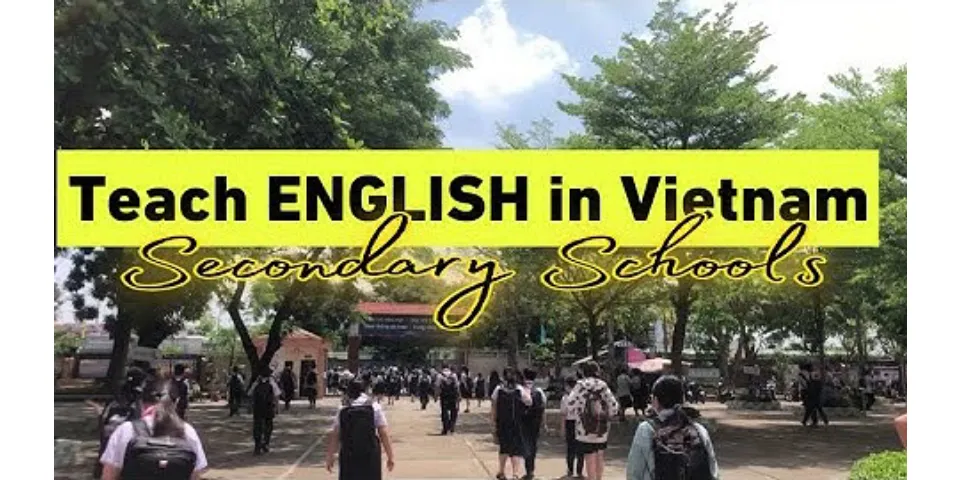 What languages are taught in american high schools near ho chi minh city